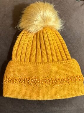 Adrienne Landau Winter Hat